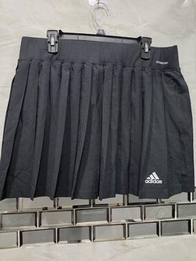 Adidas Women's Black Pleated Athletic Skirt
